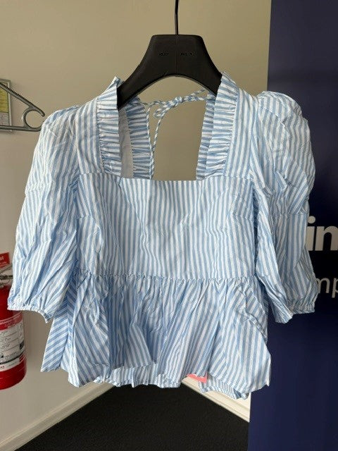 Top str 38/M - Blå med hvis stripes